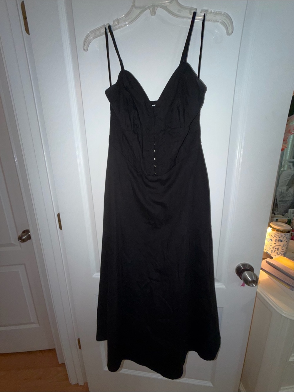 Sincerely Jules Black Spaghetti-Strap Midi Dress